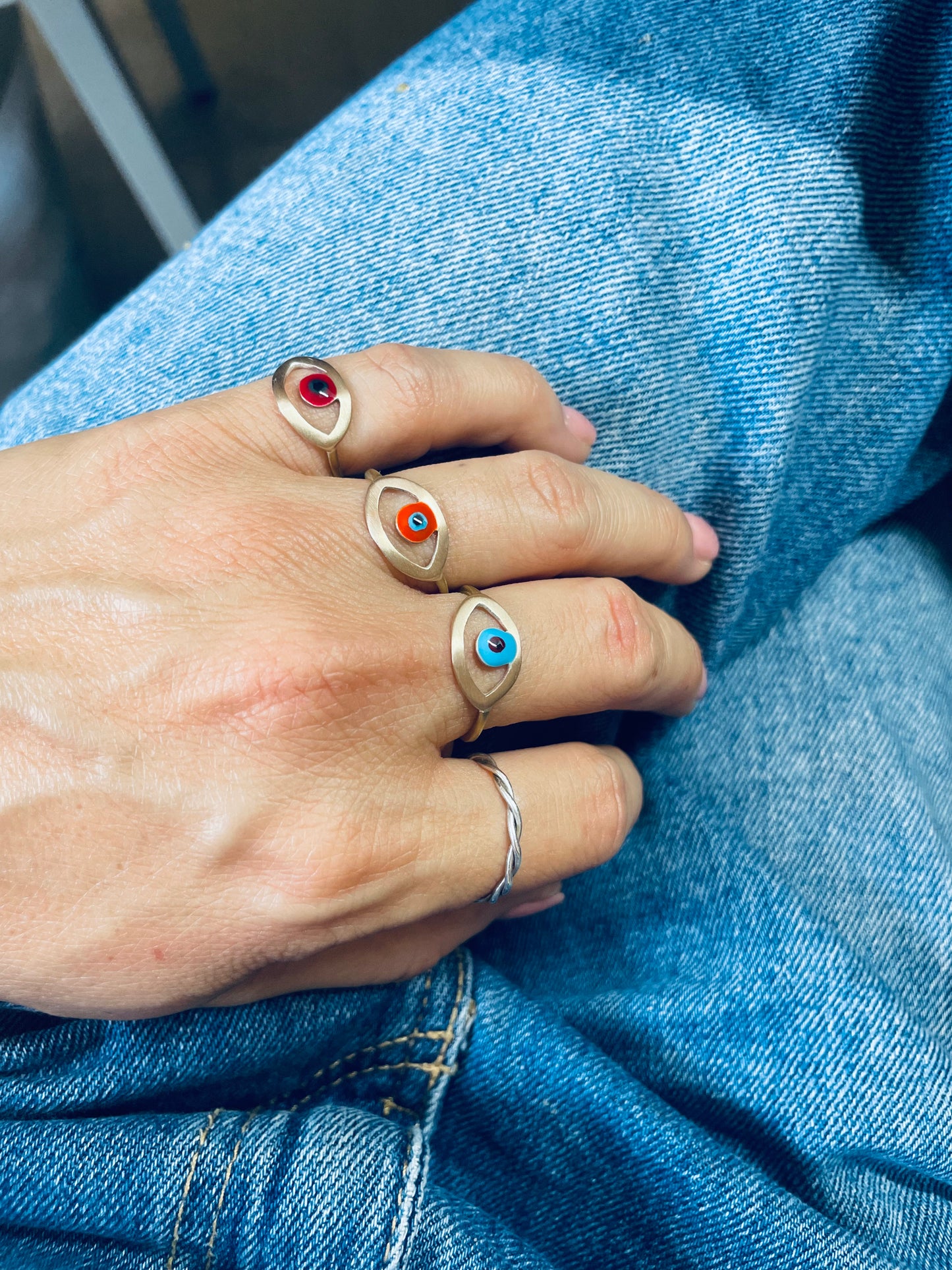 Brass Ring with resin | Yellow Eye Ring - CURIUDO