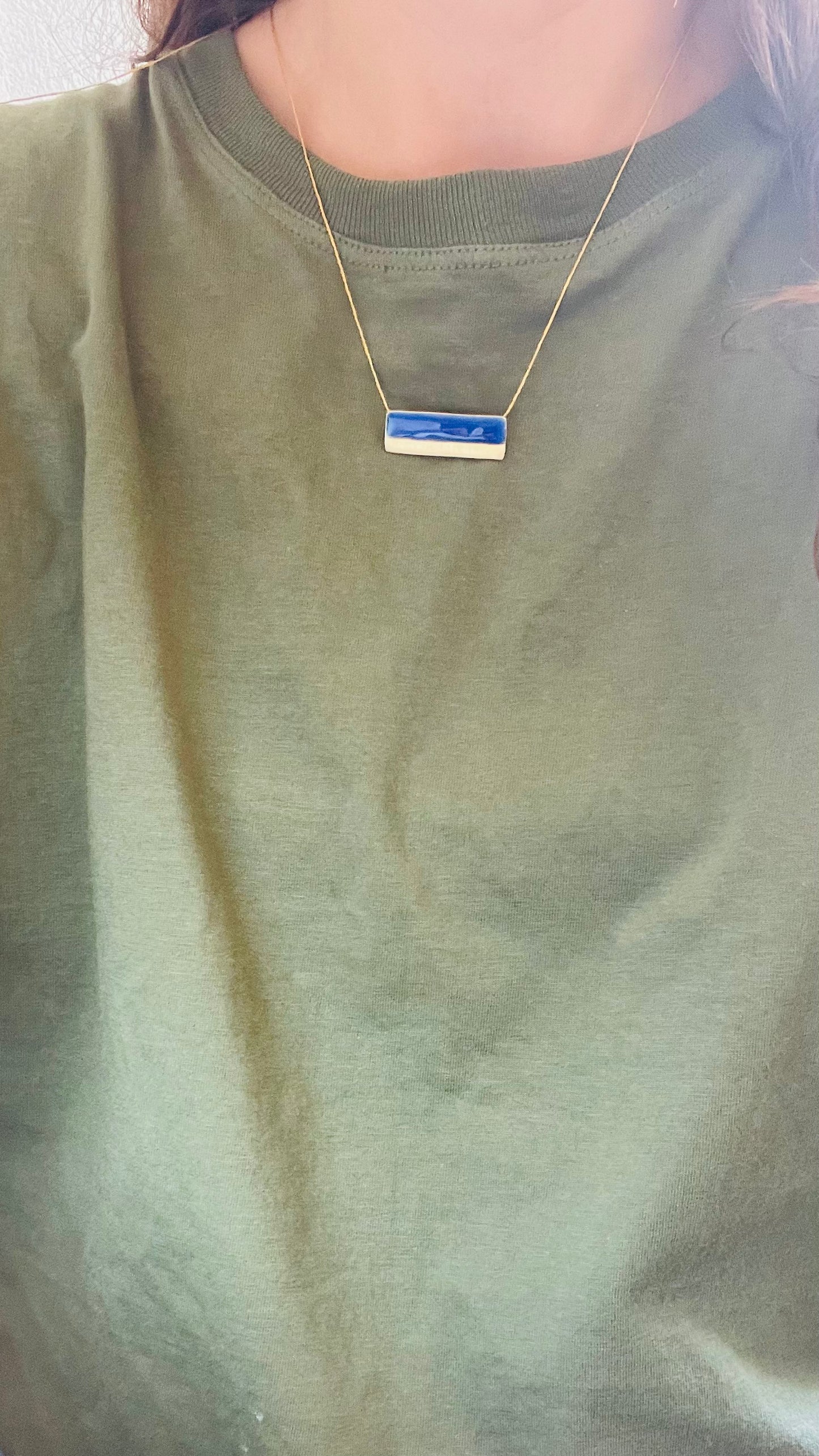Brass necklace with resin |Stillness Necklace - CURIUDO