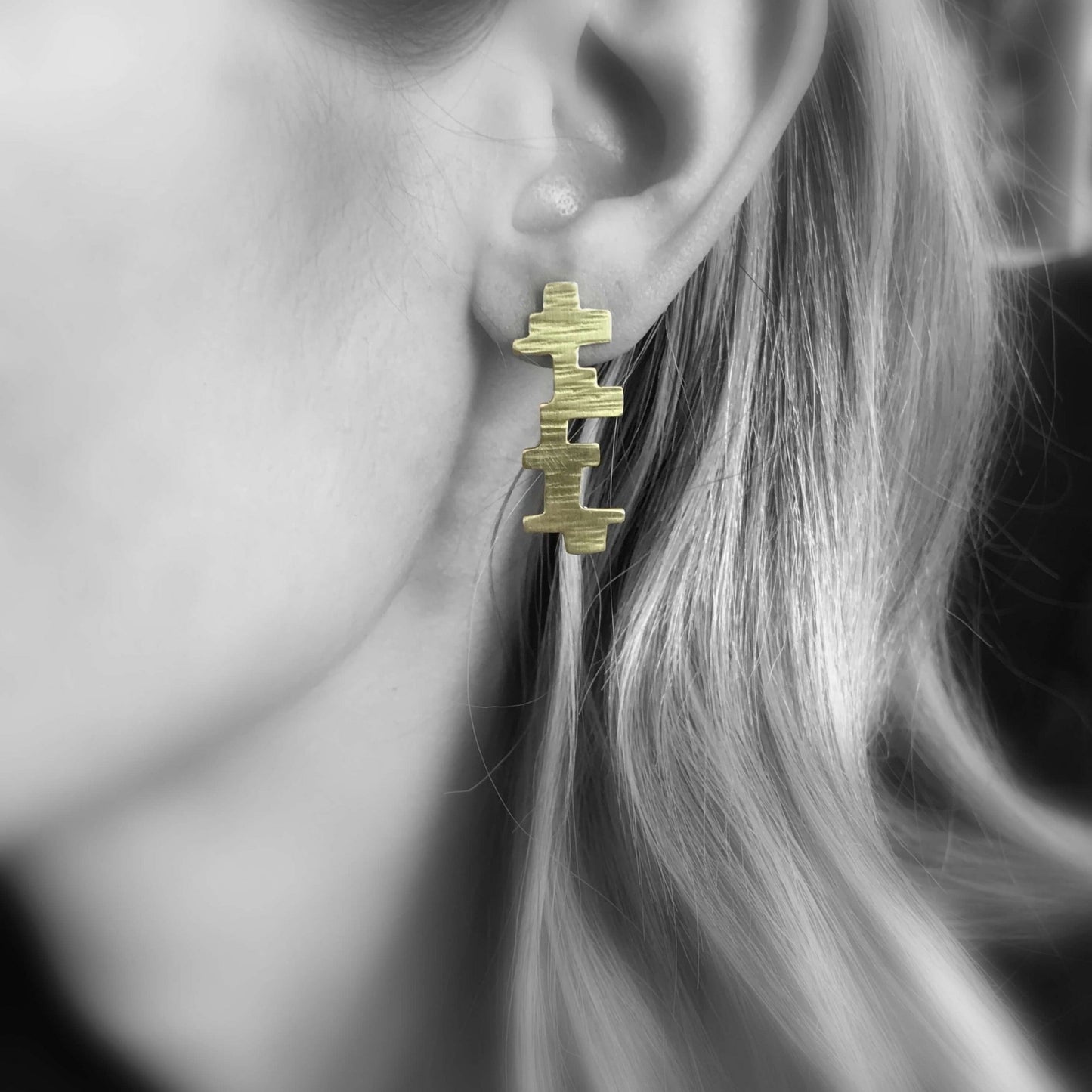 Brass earrings | Yellow Tsakana Earrings - CURIUDO