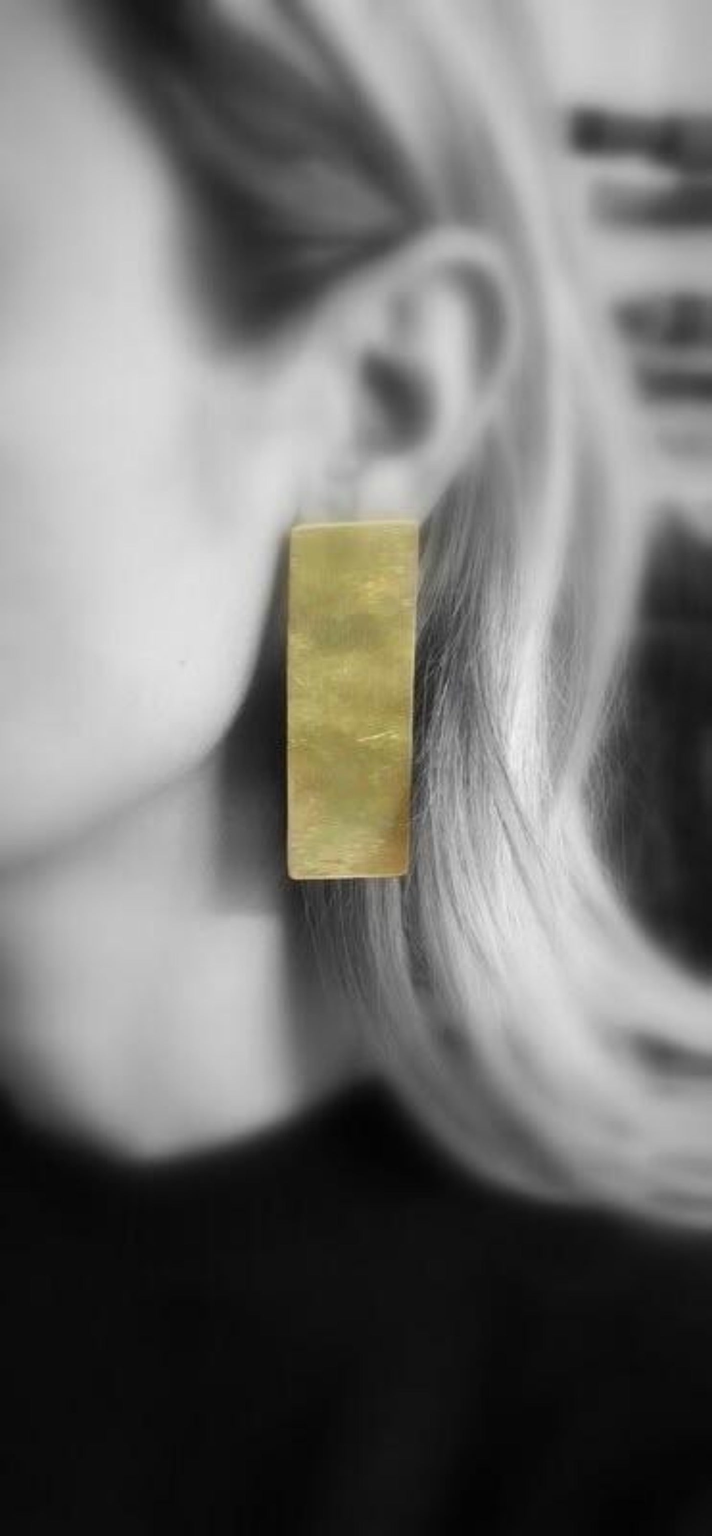Brass earringsc| Yellow Parallel Earrings - CURIUDO