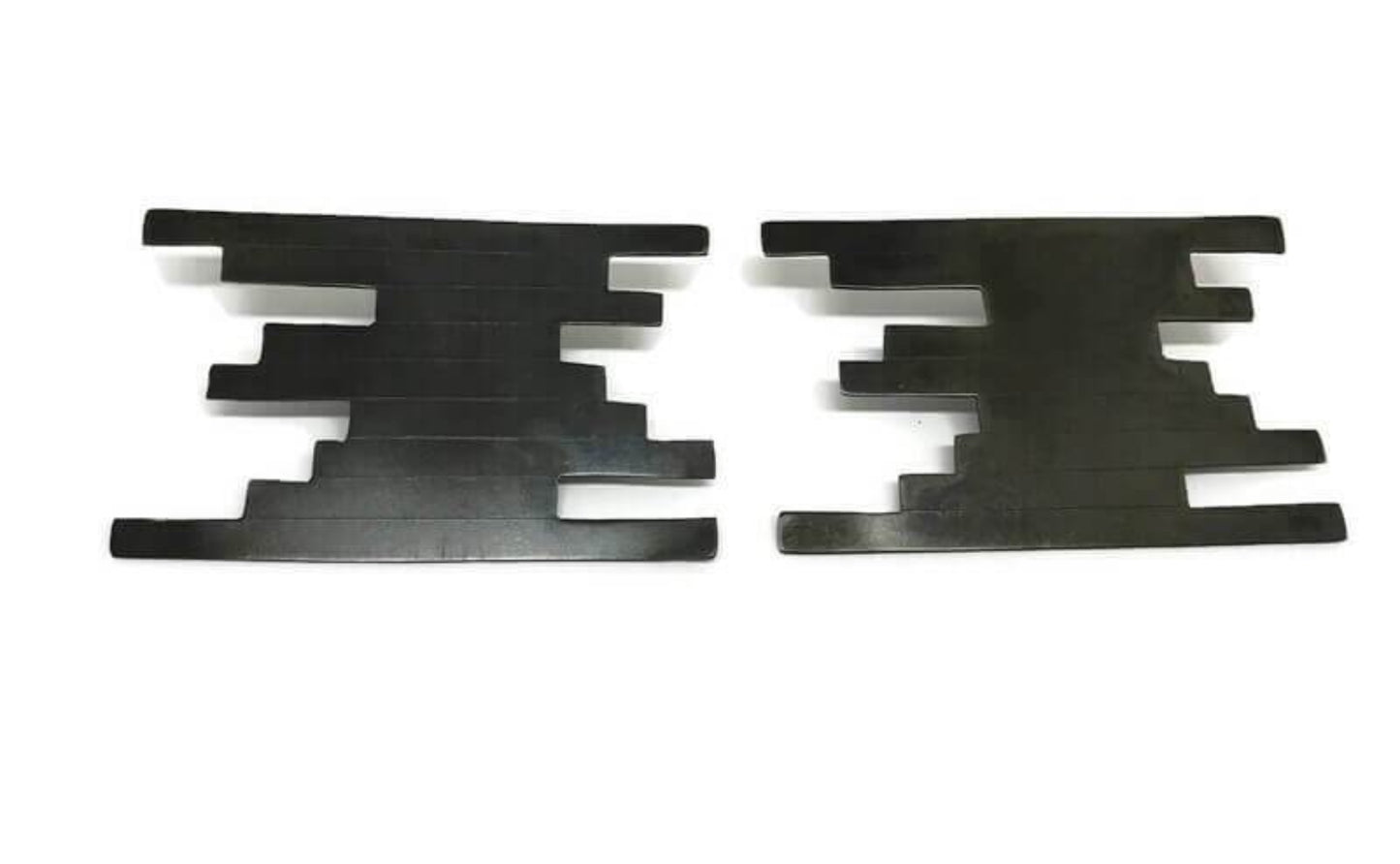 Oxidised brass earrings | Black Unified Lines Earrings - CURIUDO