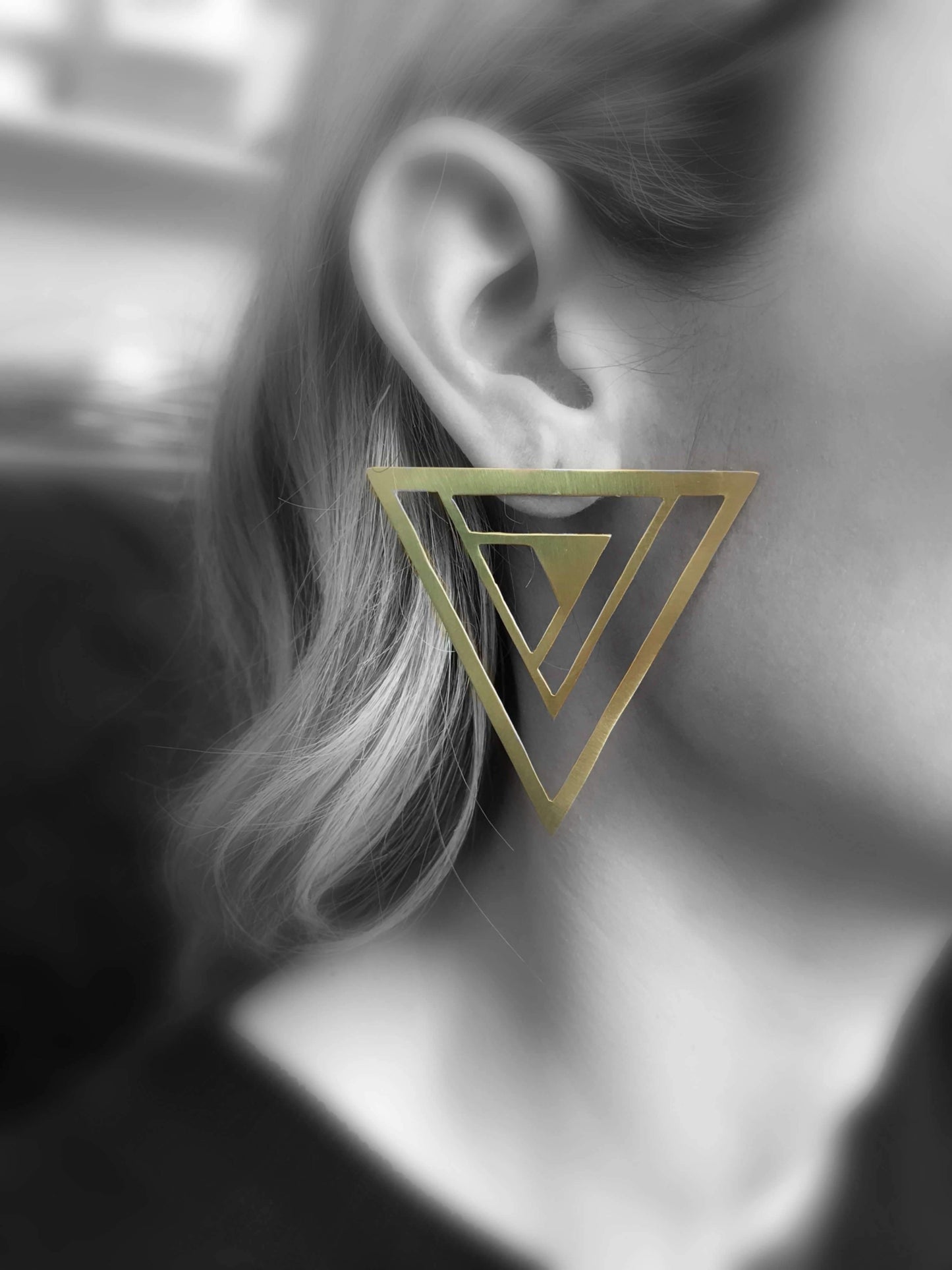 Brass earrings | Yellow Pyramides Earrings - CURIUDO