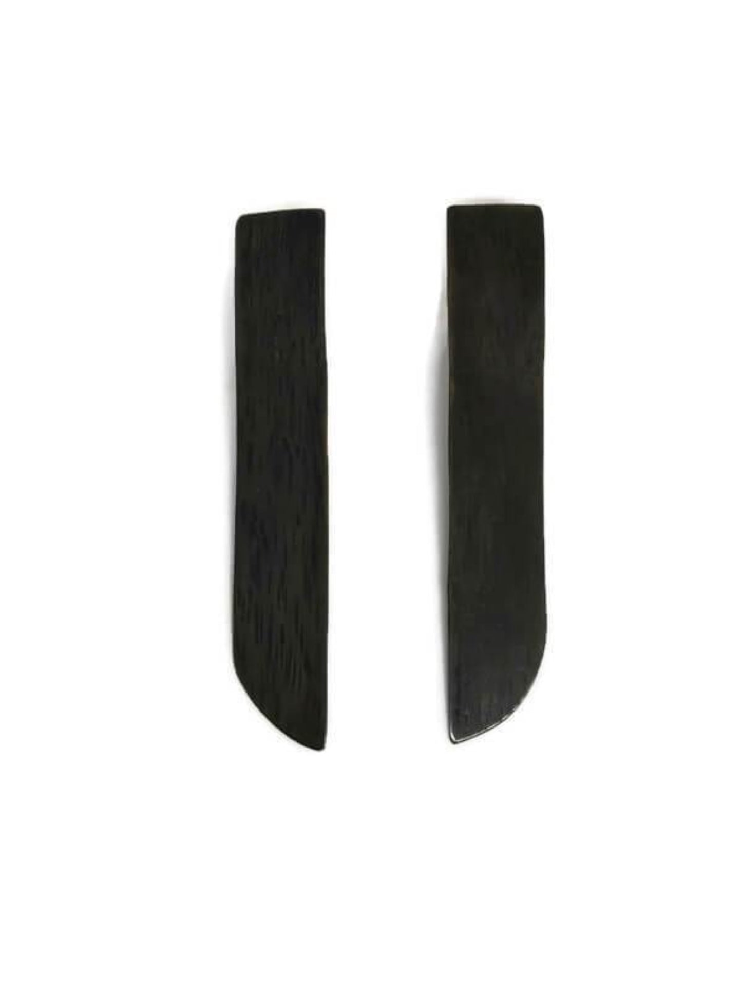 Oxidised brass earrings | Black Afairesis Earrings - CURIUDO
