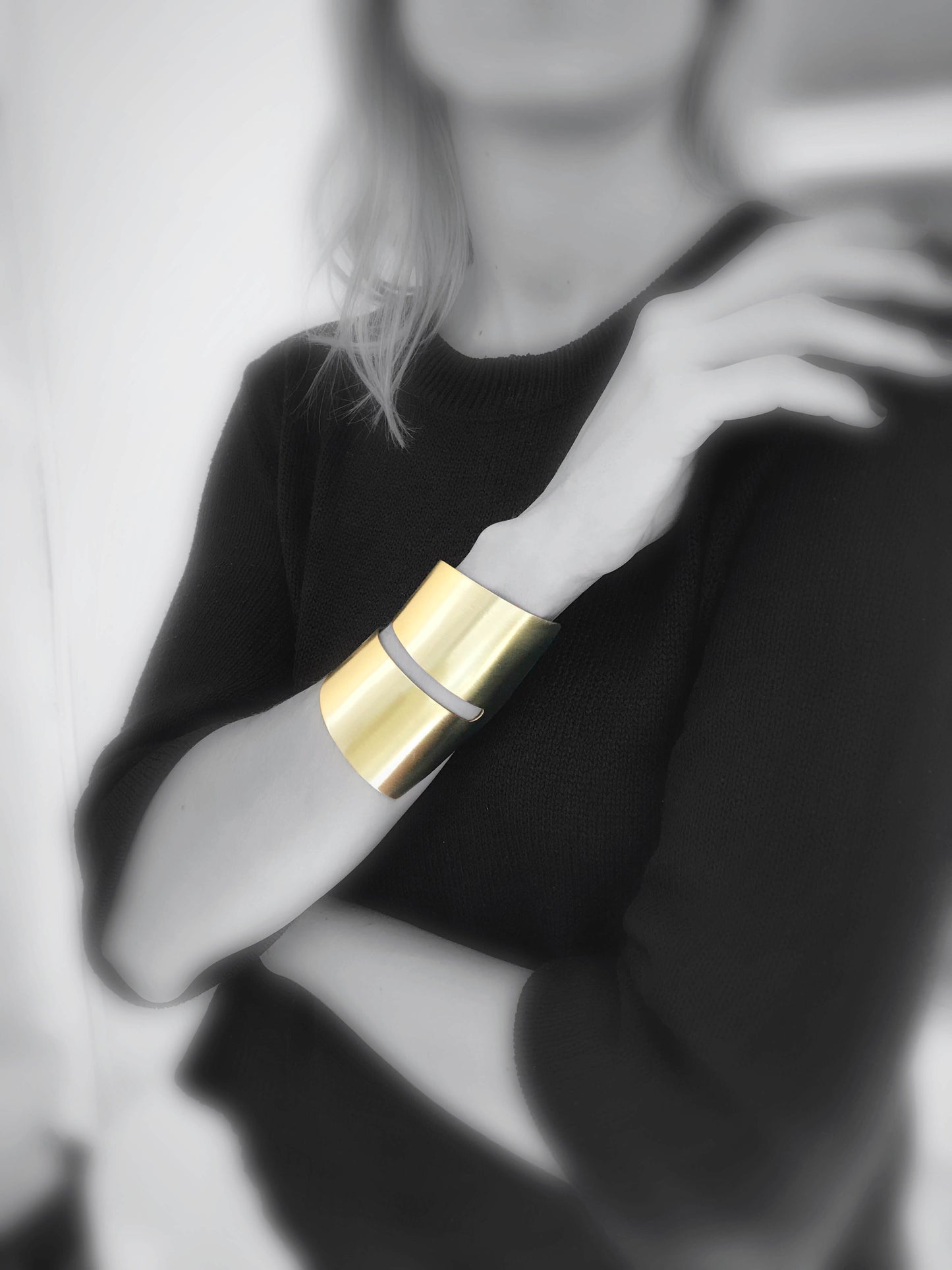Brass cuff bracelet | Yellow Towards The Earth Bracelet - CURIUDO