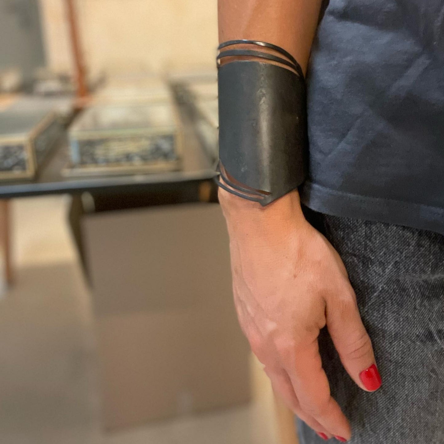 Oxidised brass cuff bracelet | Black Low Tide Bracelet - curiudo