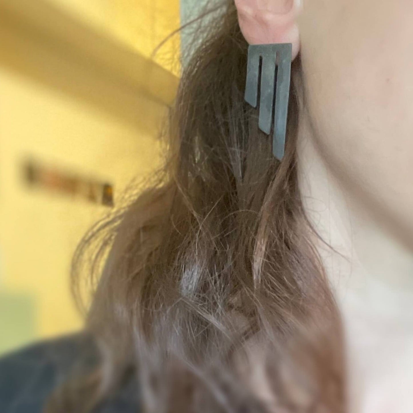 Oxidised brass Earrings | Black Feathers Earrings - CURIUDO