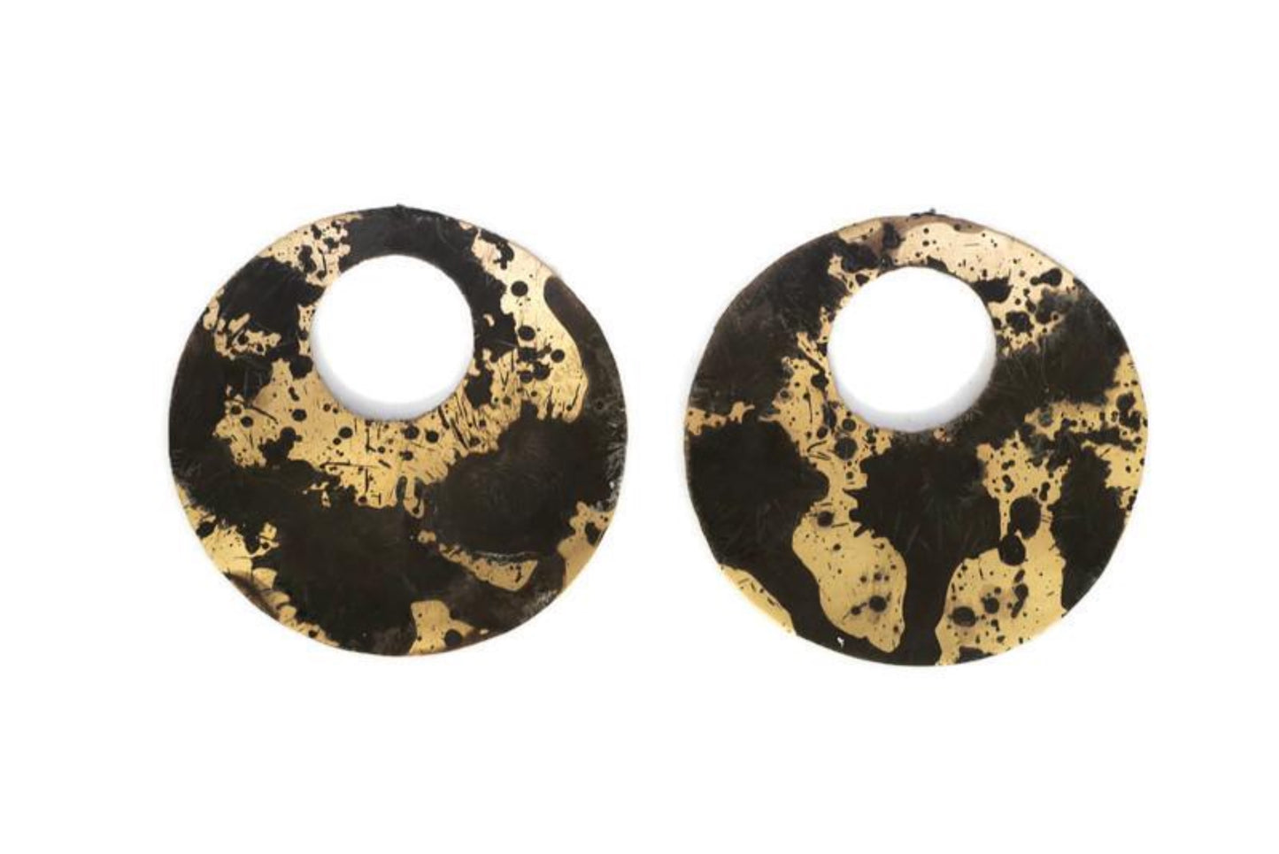 Oxidised brass earrings | Yellow - Black Full Moon Earrings - CURIUDO