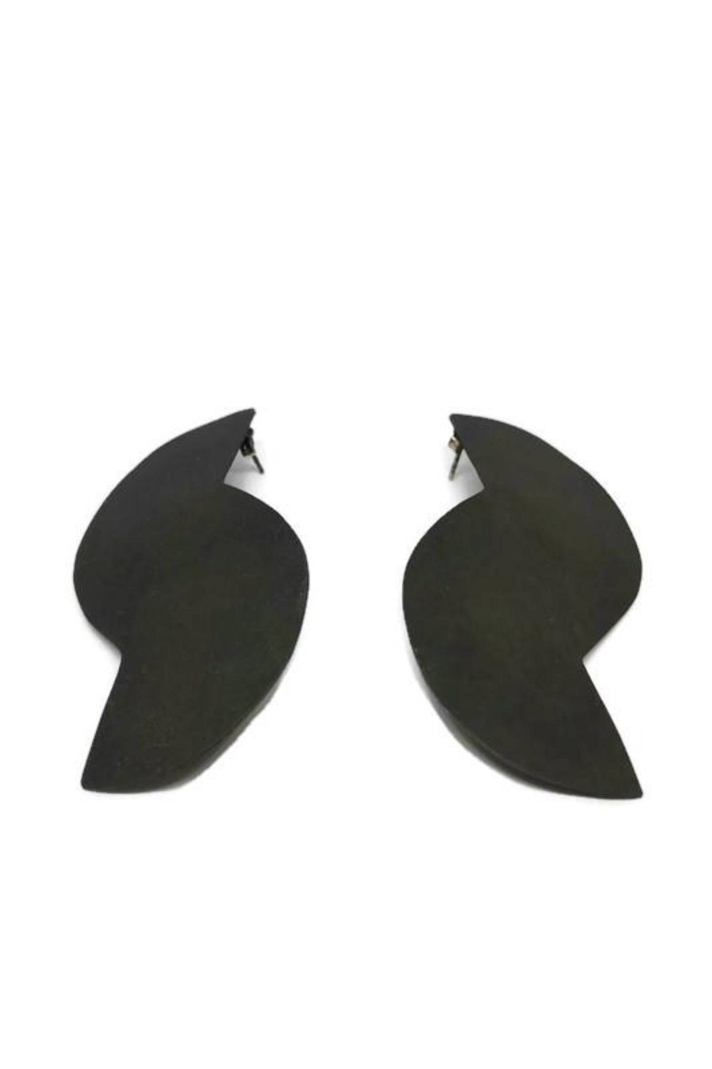 Oxidised brass earrings | Black Semi Cycles Earrings - CURIUDO