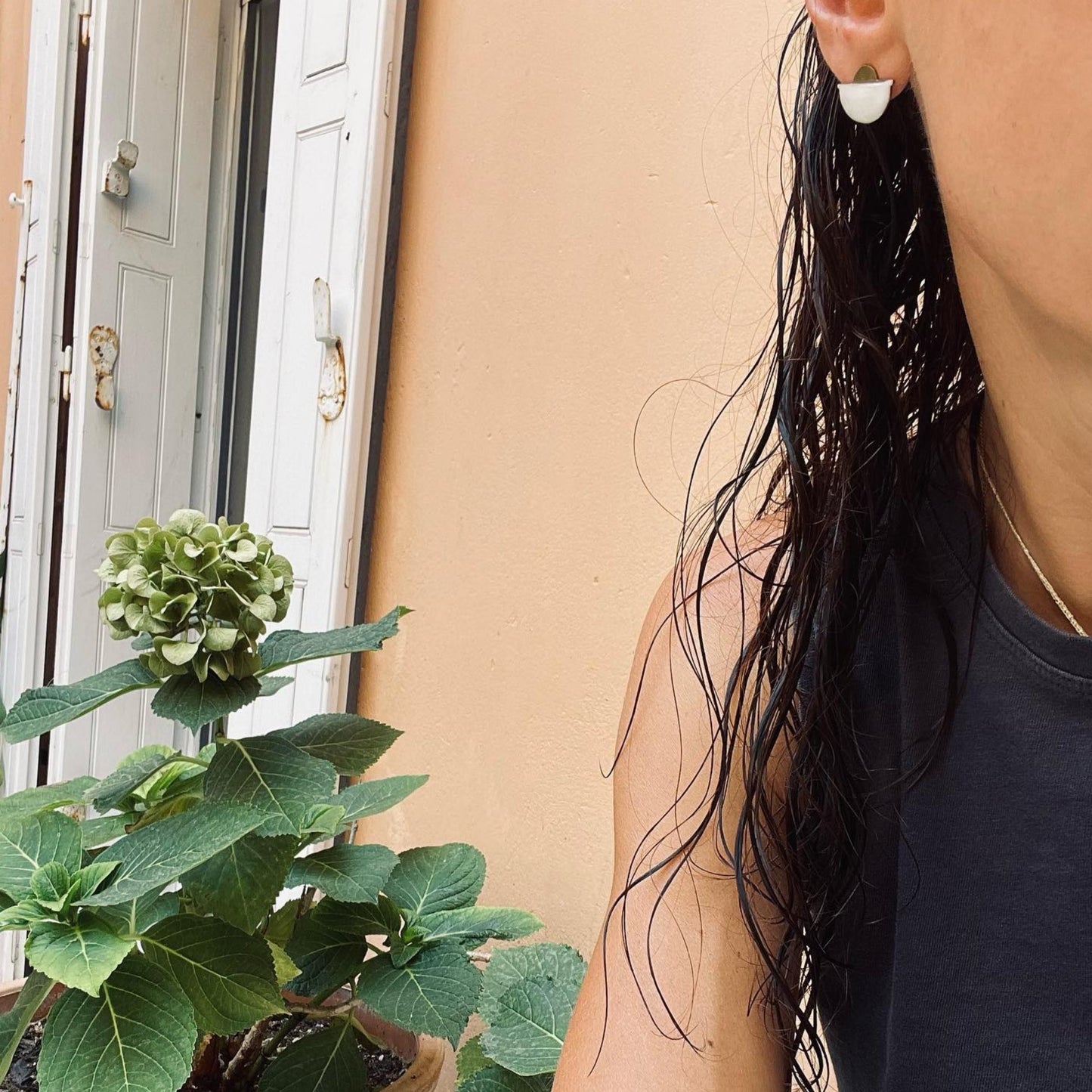 Brass earrings with resin | Sunset Earrings - CURIUDO