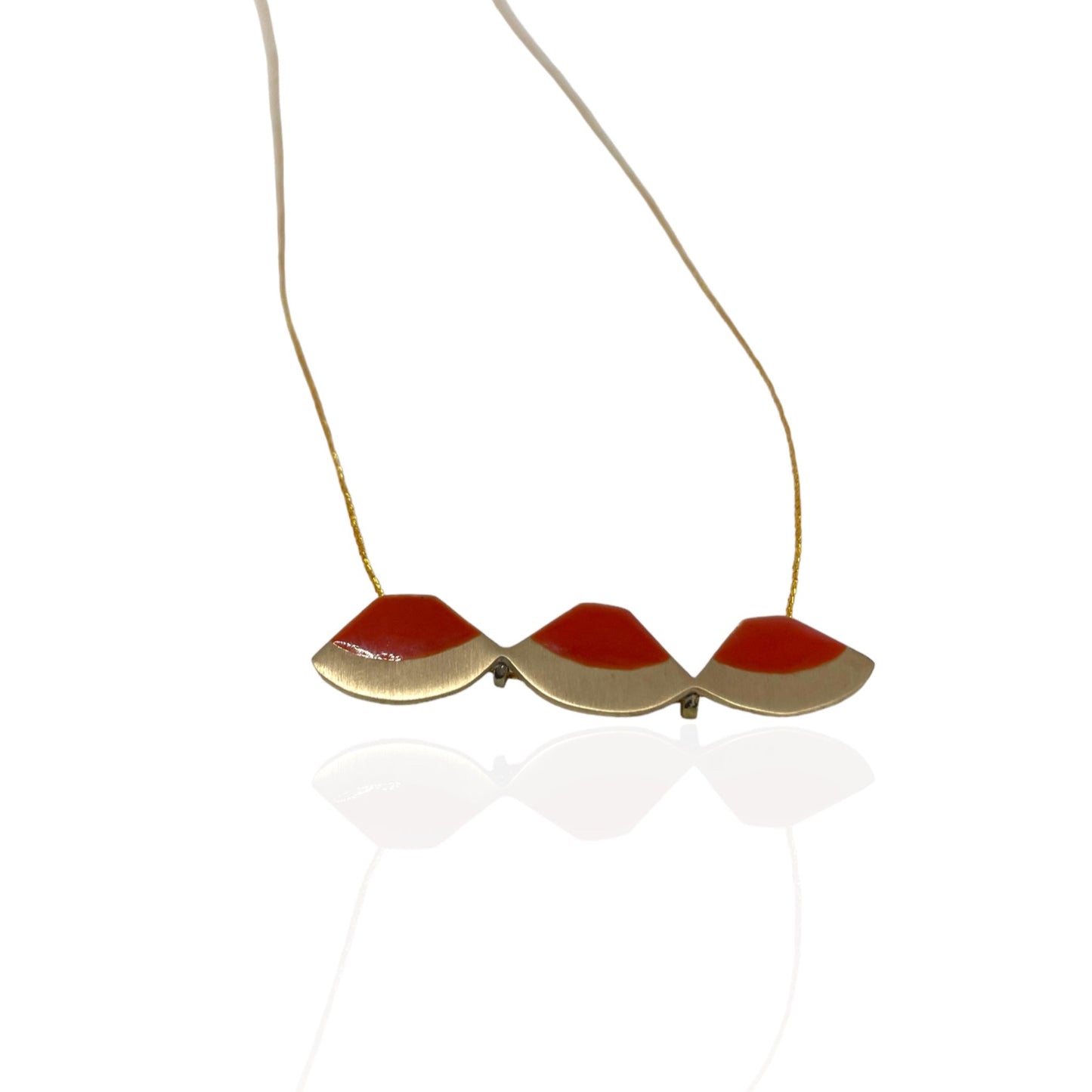 Brass necklace with resin | Ventalia Necklace