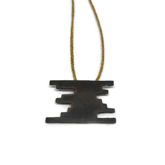 Oxidised brass necklace | Black Unified Lines Necklace - CURIUDO