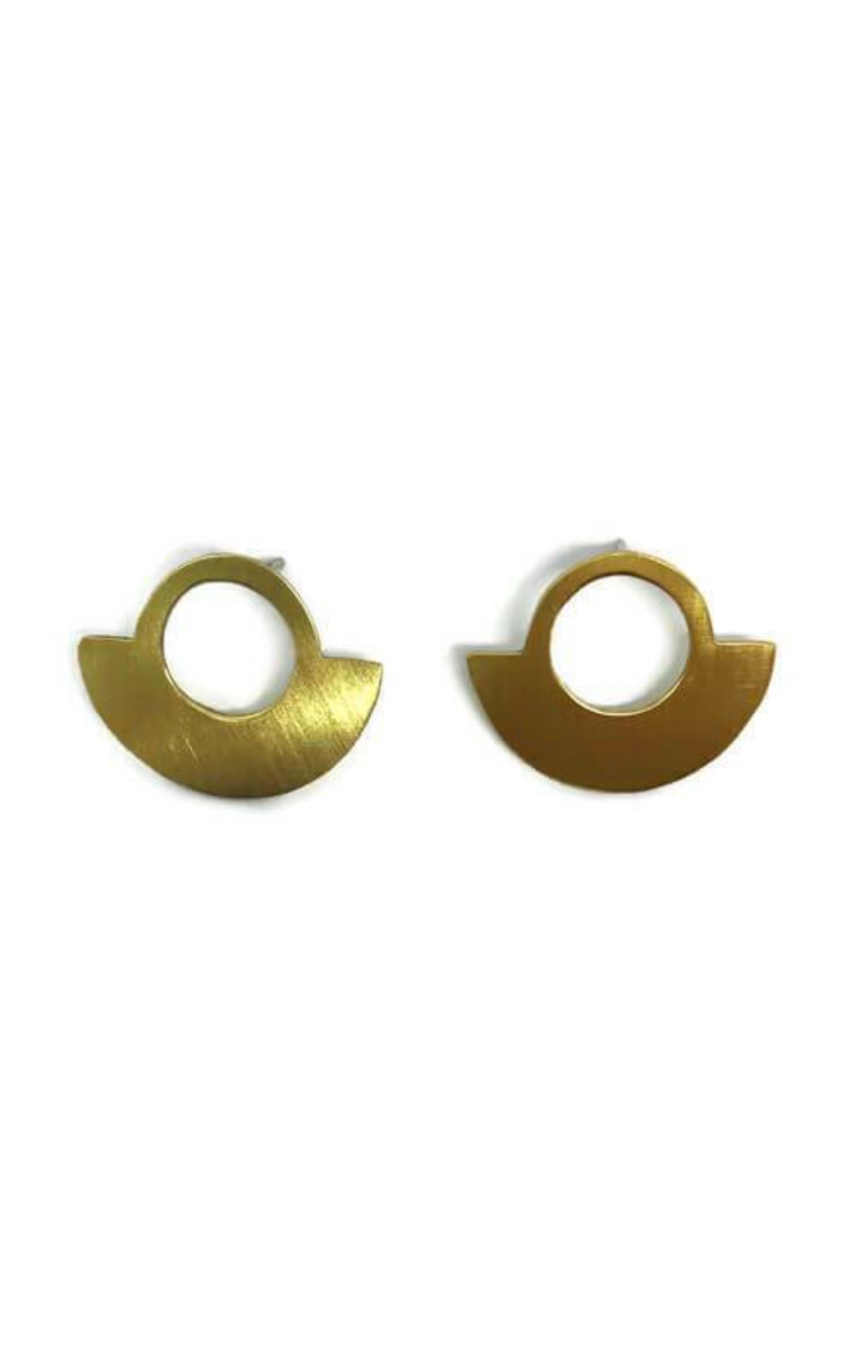 Brass earrings | Yellow Balancing Earrings - CURIUDO