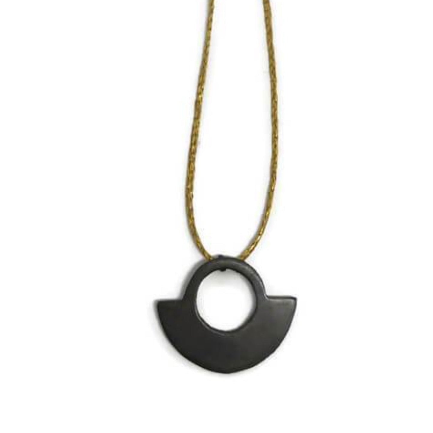 Oxidised brass necklace | Black Balancing Necklace - CURIUDO