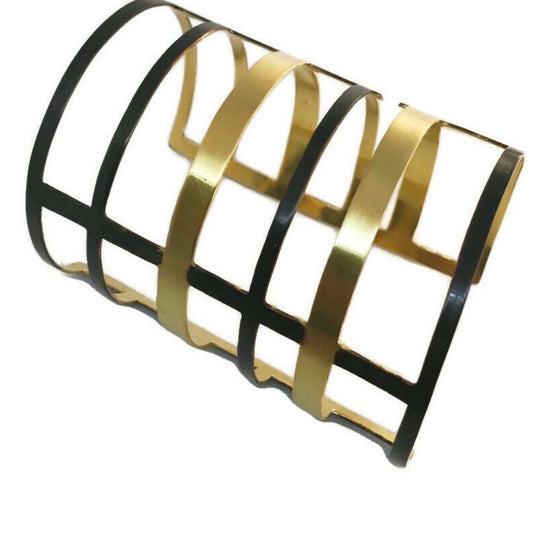 Oxidised brass cuff bracelet | Black  - Yellow Apostaseis Bracelet - CURIUDO