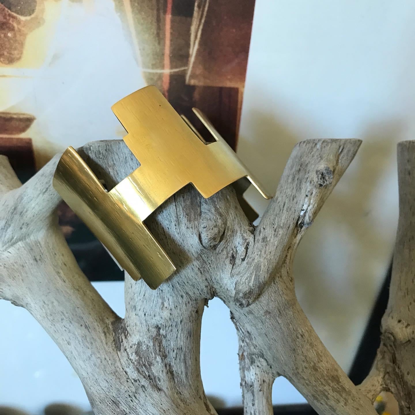 Brass cuff bracelet | Yellow Tsakana Bracelet - CURIUDO